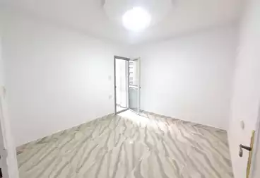 Apartments For sale - 2 rooms - floor 3