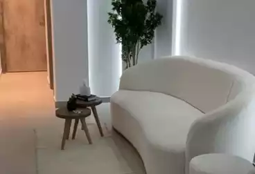 طبي للبيع - 2 غرف - بالدور 2