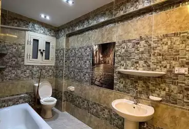 Apartments For sale - 3 rooms - floor 5