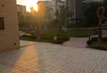 Apartments For sale - 3 rooms - floor 1