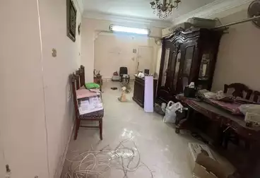 عقارات للإيجار - 2 غرف - بالدور 1