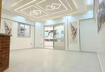 Apartments For sale - 2 rooms - floor 4