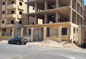 Building For sale - 3 rooms