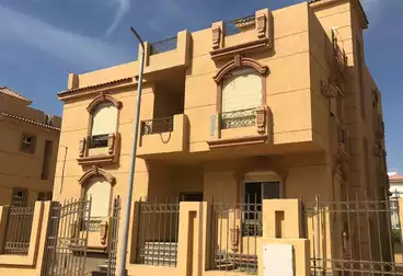 Properties For sale - 6 rooms