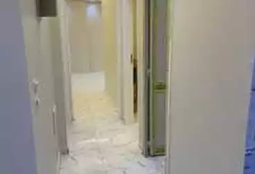 Apartments For sale - 2 rooms - floor 5