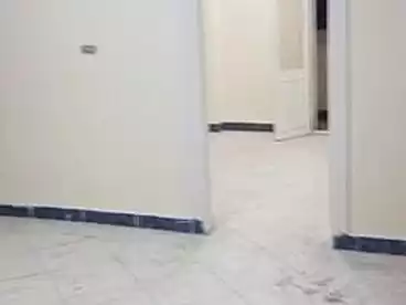Apartments For sale - 3 rooms - floor 1