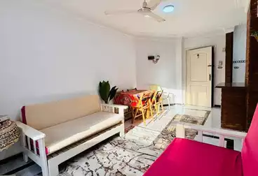 شقق للبيع - 1 غرف - بالدور 4