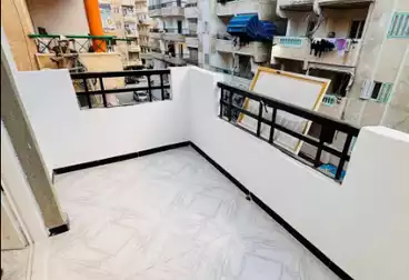 Apartments For sale - 2 rooms - floor 3