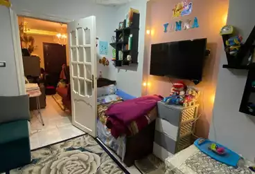 شقق للبيع - 2 غرف - بالدور 5