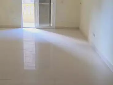 Apartments For rent - 3 rooms - floor 4