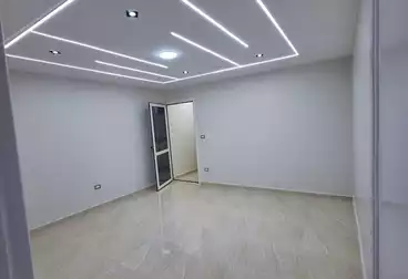 شقق للبيع - 3 غرف - بالدور 1