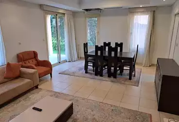 فيلا منفصلة للإيجار - 4 غرف