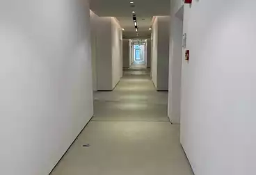 إداري للإيجار - بالدور 1