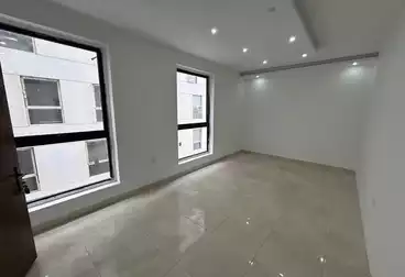 Administrative For rent - 3 rooms - floor 3