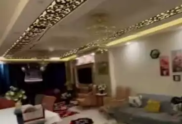 عقارات للإيجار - 3 غرف - بالدور 1