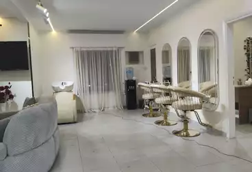 تجاري للإيجار - بالدور 1