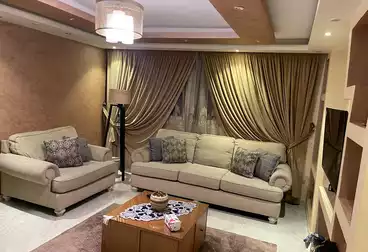 Apartments For rent - 3 rooms - floor 5