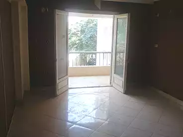 Apartments For sale - 3 rooms - floor 2