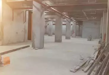 مصنع للإيجار