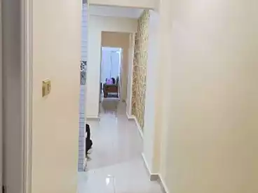Apartments For sale - 3 rooms - floor 1
