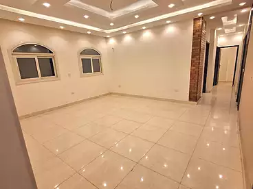 شقق للبيع - 3 غرف - بالدور 4