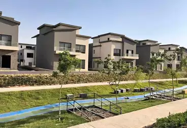 فلل للبيع - 7 غرف