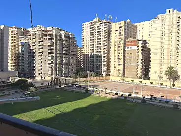 شقق للبيع - 3 غرف - بالدور 5