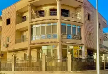 عقارات للبيع - 3 غرف - بالدور 3