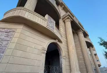 مباني للبيع