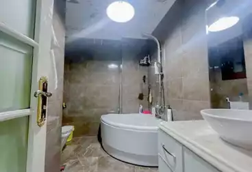 Properties For sale - 3 rooms - floor 4