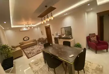 شقق للإيجار - 3 غرف - بالدور 0