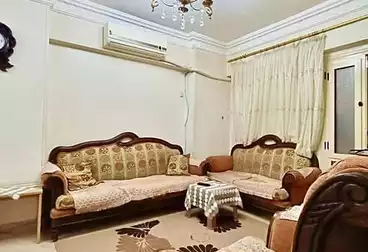 شقق مفروشة للبيع - 3 غرف - بالدور 4