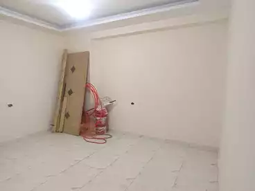 Apartments For sale - 3 rooms - floor 4