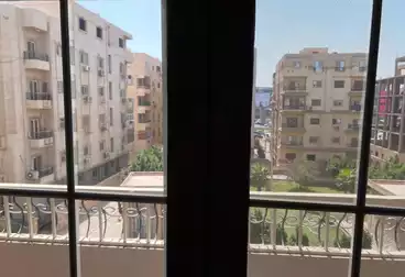 عقارات للبيع - 3 غرف - بالدور 3