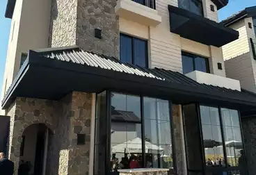 Villas For sale - 5 rooms