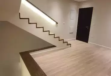 Penthouse For rent - 3 rooms - floor 2