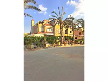Villas For sale - 5 rooms