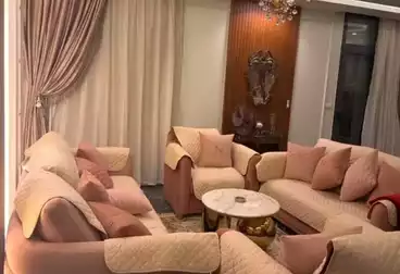 شقق مفروشة للبيع - 2 غرف - بالدور 2