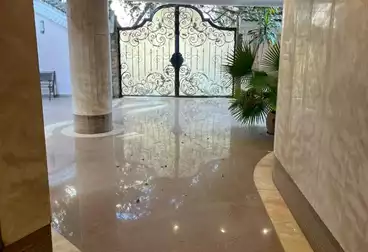 Administrative Building For rent - 8 rooms