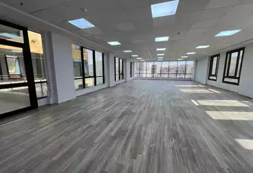 Administrative For rent - 5 rooms - floor 2