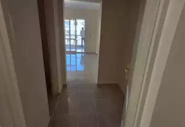 عقارات للبيع - 3 غرف - بالدور 5