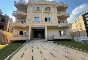 Apartments For sale - 4 rooms - floor 0