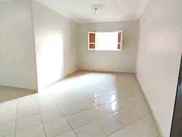 عقارات للبيع - 3 غرف - بالدور 7