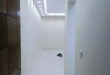 شقق للبيع - 2 غرف - بالدور 5