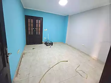 Apartments For rent - 3 rooms - floor 9