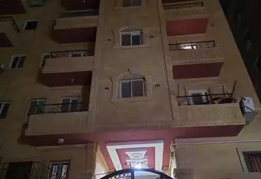 شقق للبيع - 2 غرف - بالدور 1