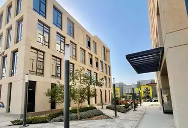 Offices For sale - 8 rooms - floor 2