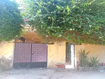 House / Home For sale - 4 rooms