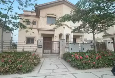 عقارات للبيع - 4 غرف - بالدور 3