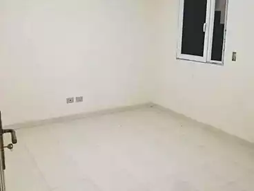 عقارات للبيع - 3 غرف - بالدور 4